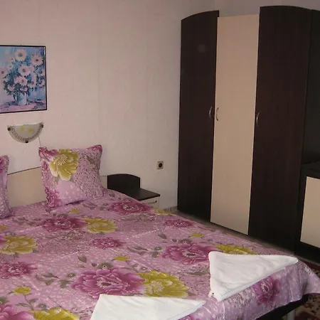 Violeta 7 Nesebar