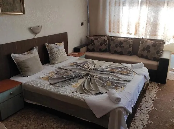 Violeta 7 Несебир