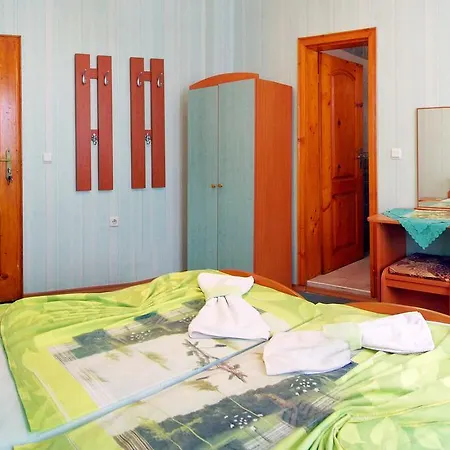 Guest house Violeta 7 4*