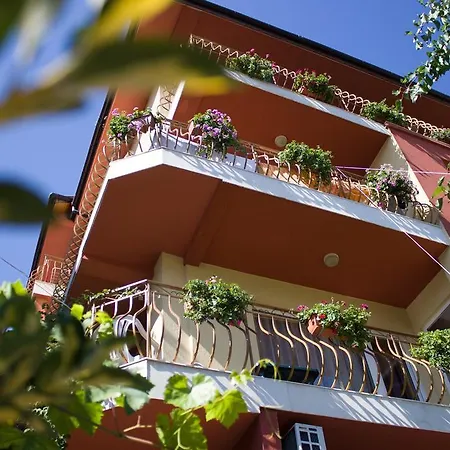Guest house Violeta 7 Nesebar