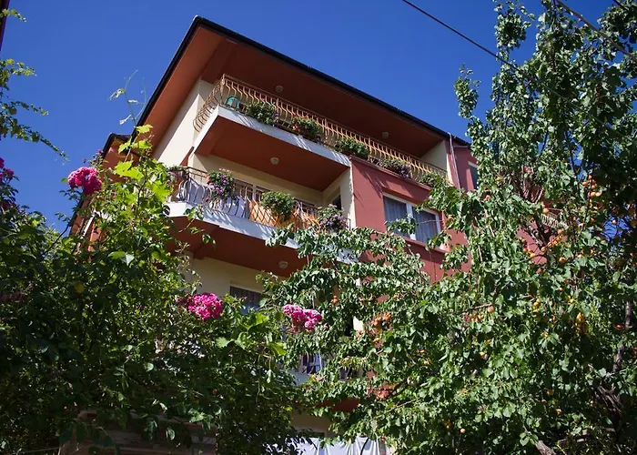 Violeta 7 Guest house Nesebar